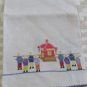 vintage kitchen / guest towel counted cross stitch Asian design 25x17"